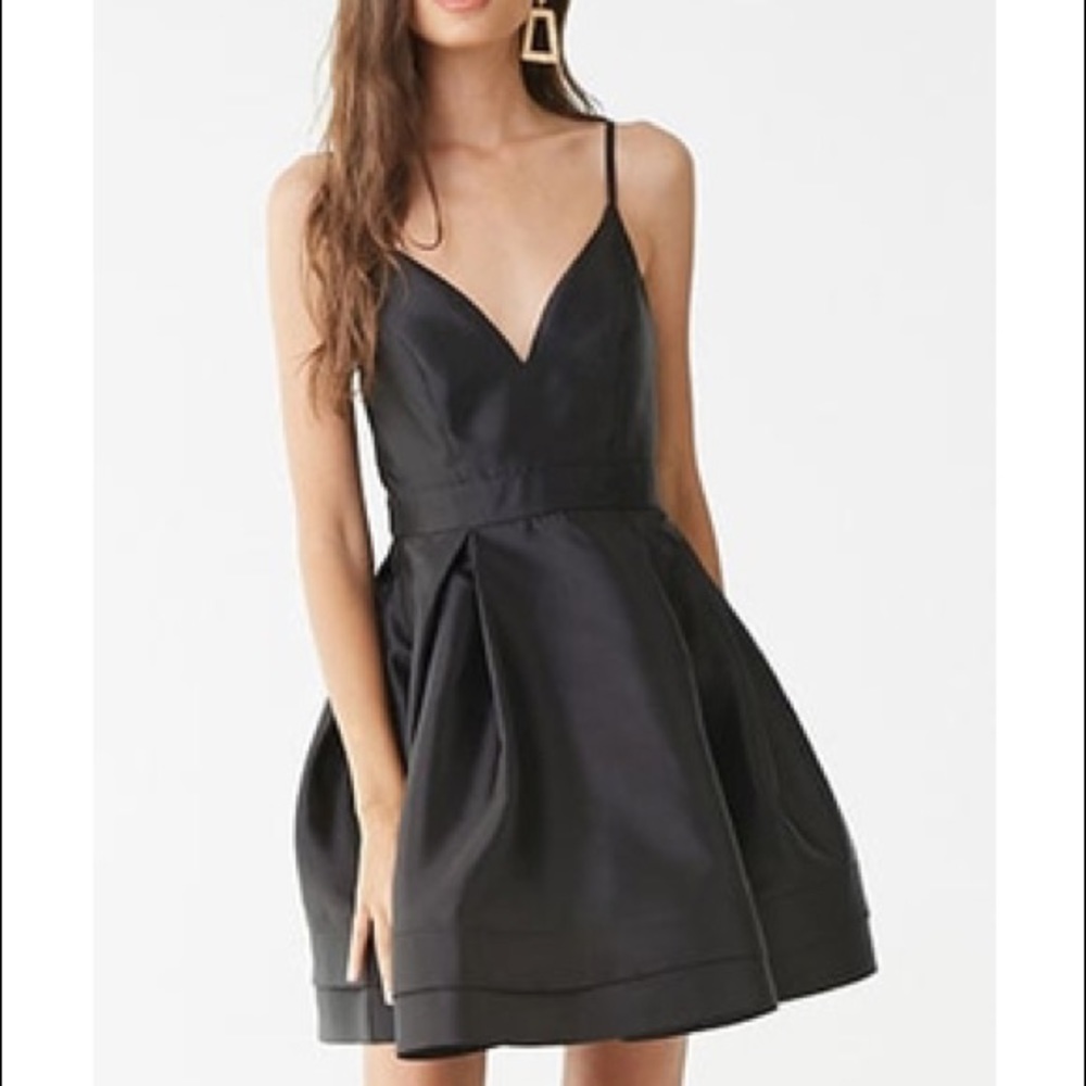 Forever 21 Fit and Flare Satin Dress, Large
